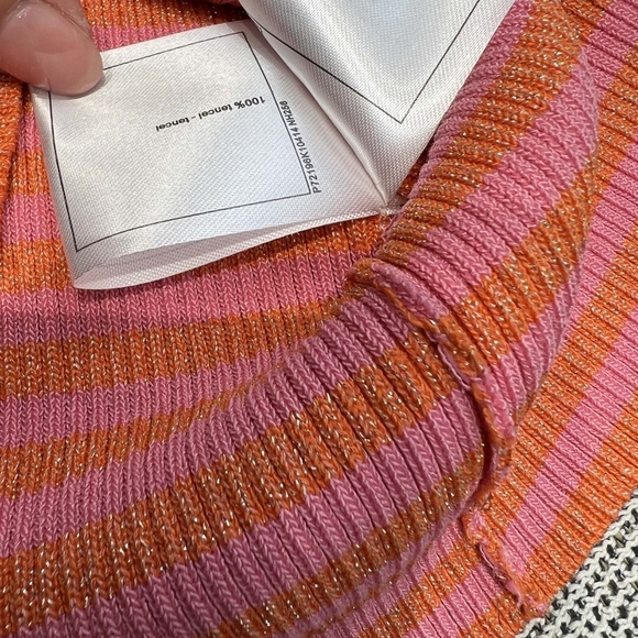 Chanel Little Girl's Classic Striped Short Sleeve - Picture 5 of 7